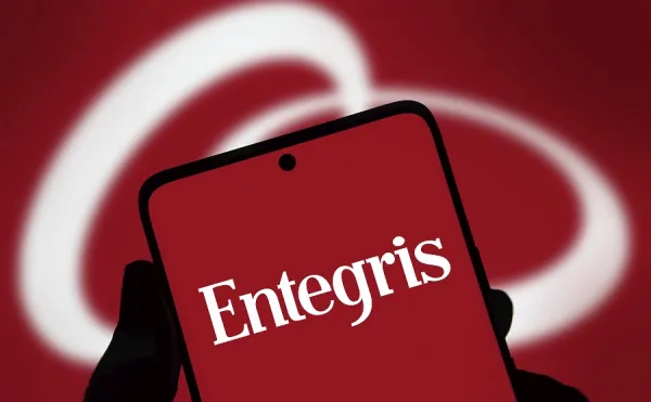 Entegris